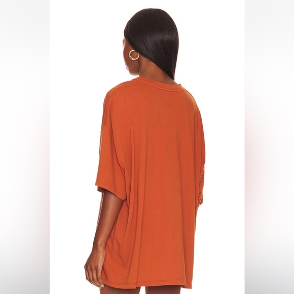 SOLD Daydreamer LA Beastie Boys Solid Gold Hits One Size Tee NWT - Picture 3 of 7